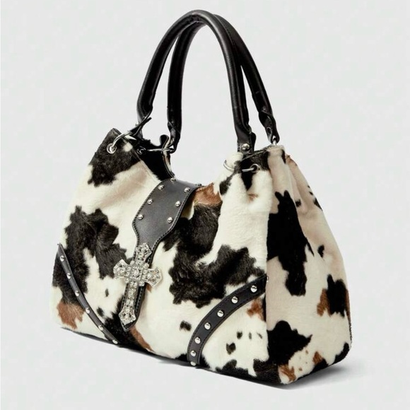 Stylish Cowhide Shoulder Bag with Cross Detail - Picture 2 of 5